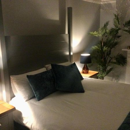 Stylish Flat In Yeovil Somerset 외부 사진